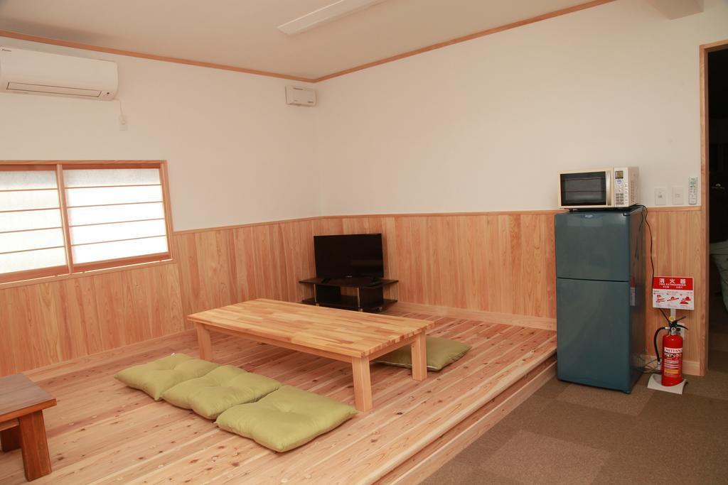 Simple Sleep 個室カプセル Hotell Hitoyoshi Eksteriør bilde