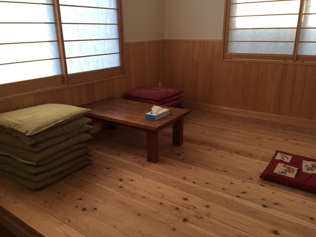 Simple Sleep 個室カプセル Hotell Hitoyoshi Eksteriør bilde