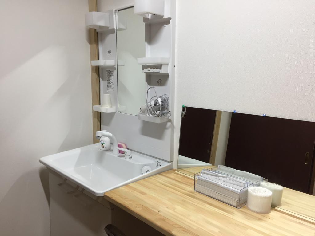 Simple Sleep 個室カプセル Hotell Hitoyoshi Eksteriør bilde