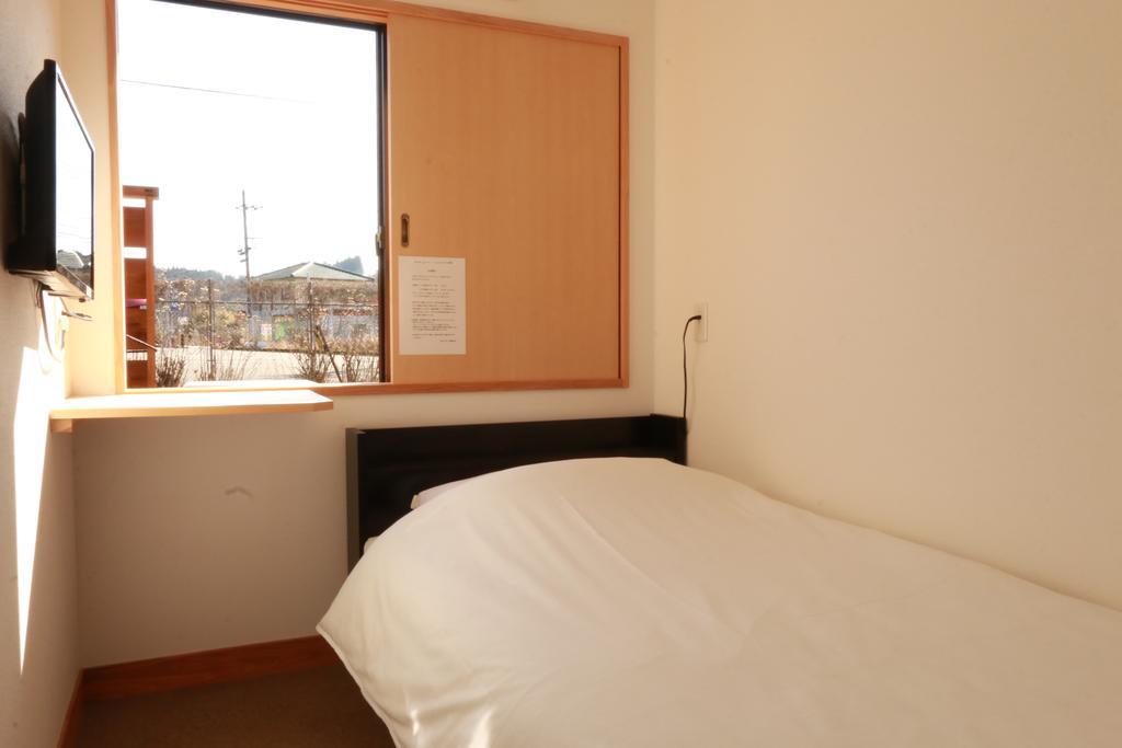 Simple Sleep 個室カプセル Hotell Hitoyoshi Eksteriør bilde